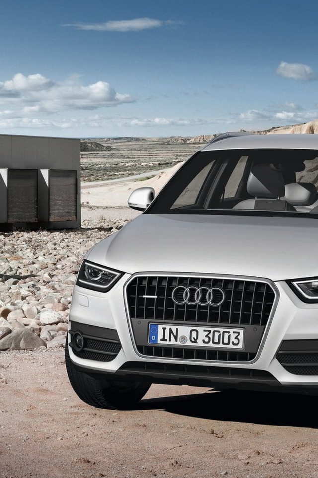 new Audi-Q3