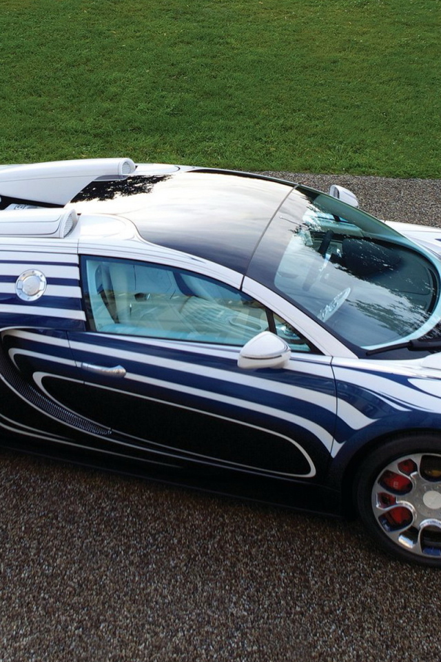 Bugatti-Veyron Grand Sport