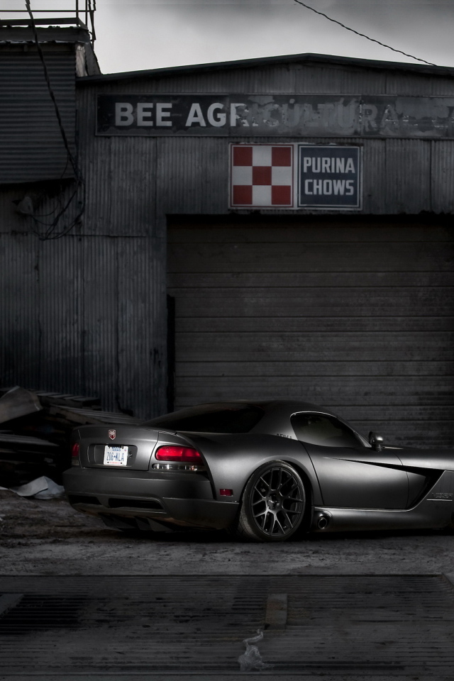 black Dodge Viper