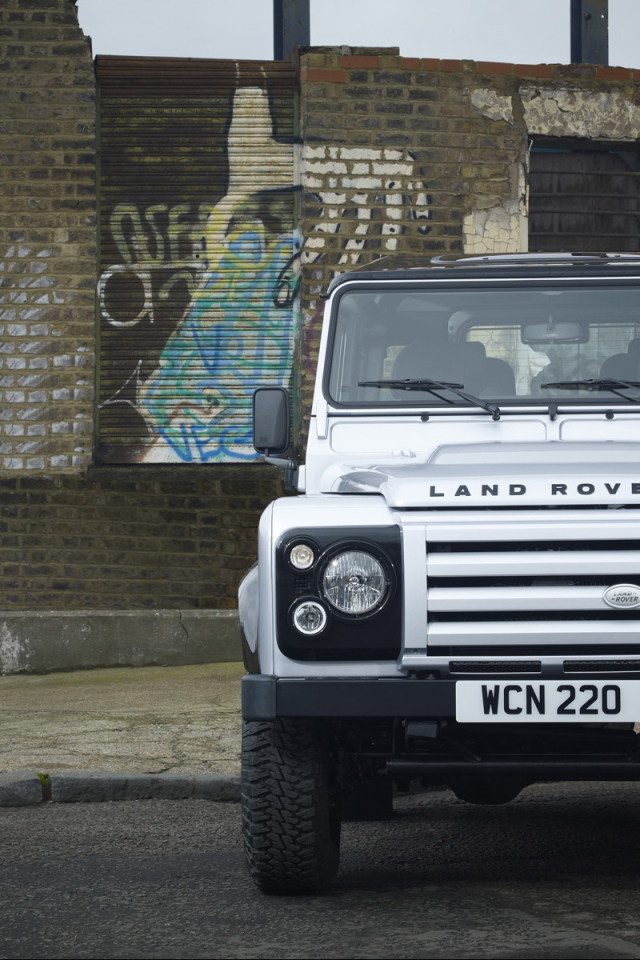Land-Rover-Defender-Limited-Edition