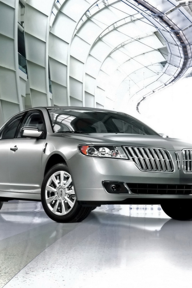 2011-Lincoln-MKZ