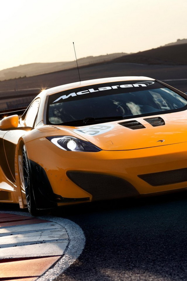 McLaren-MP4-12C