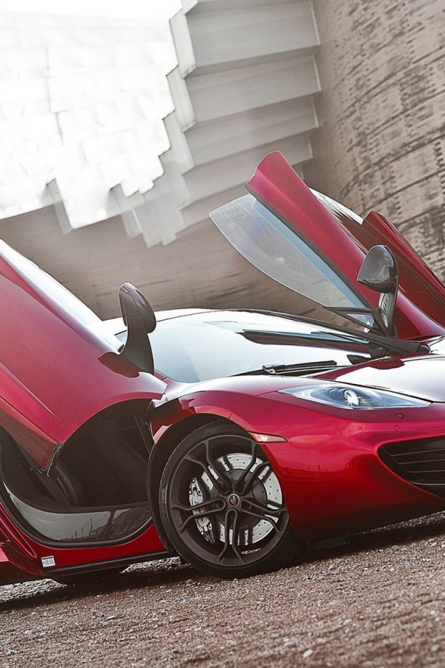 McLaren-MP4-12C