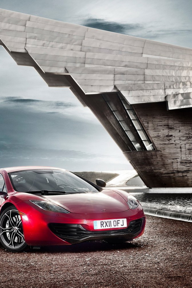 McLaren-MP4-12C