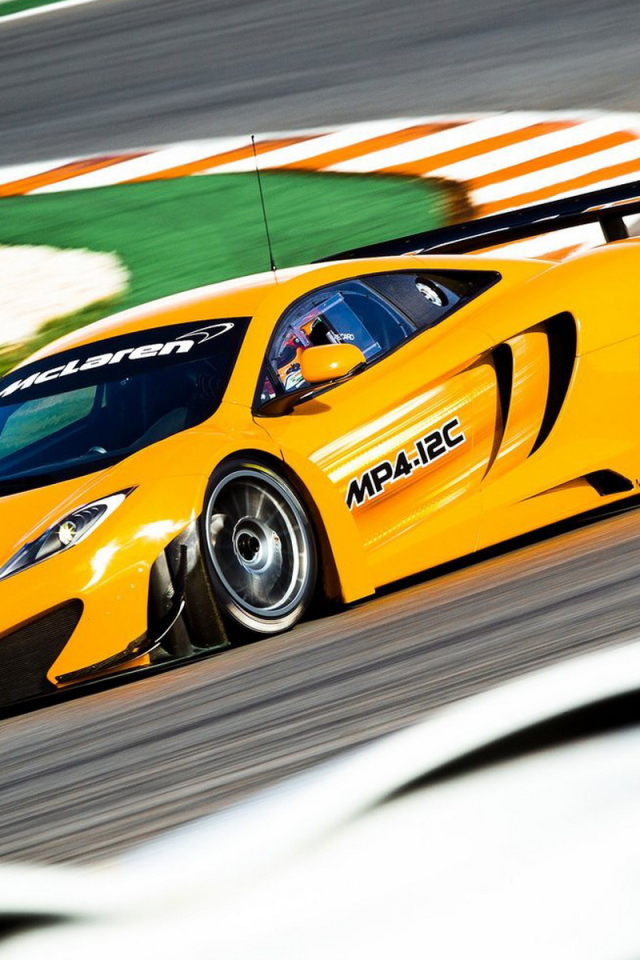 McLaren-MP4-12C GT3