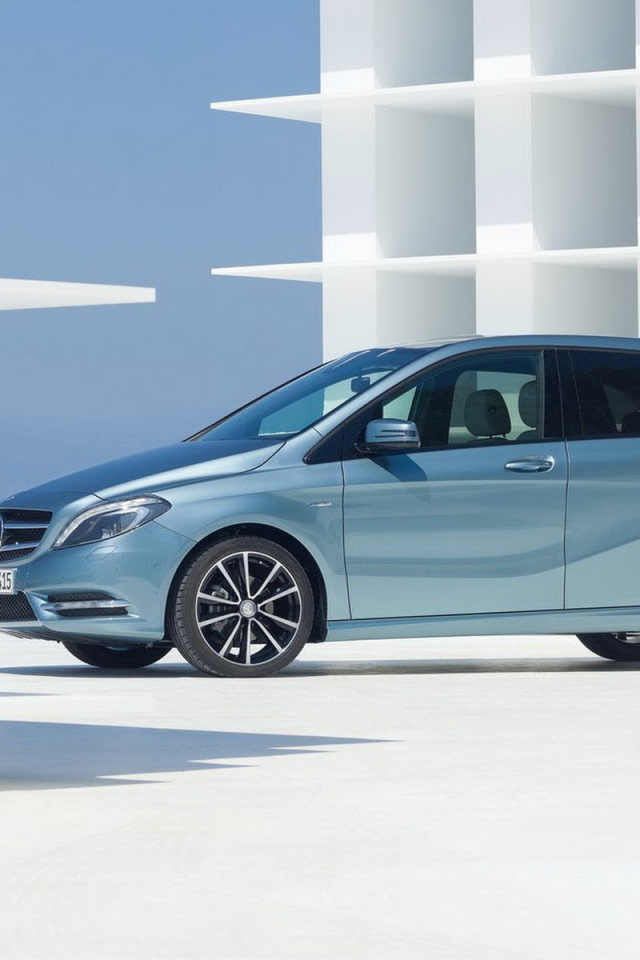 Mercedes-Benz-B-Class 2012