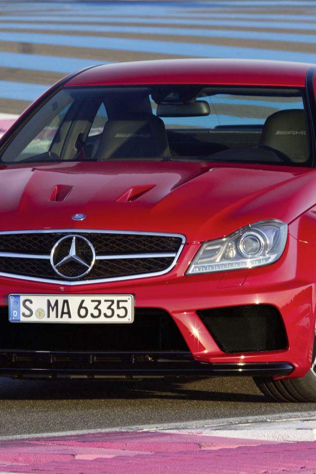 Mercedes-Benz-C-63 Black series