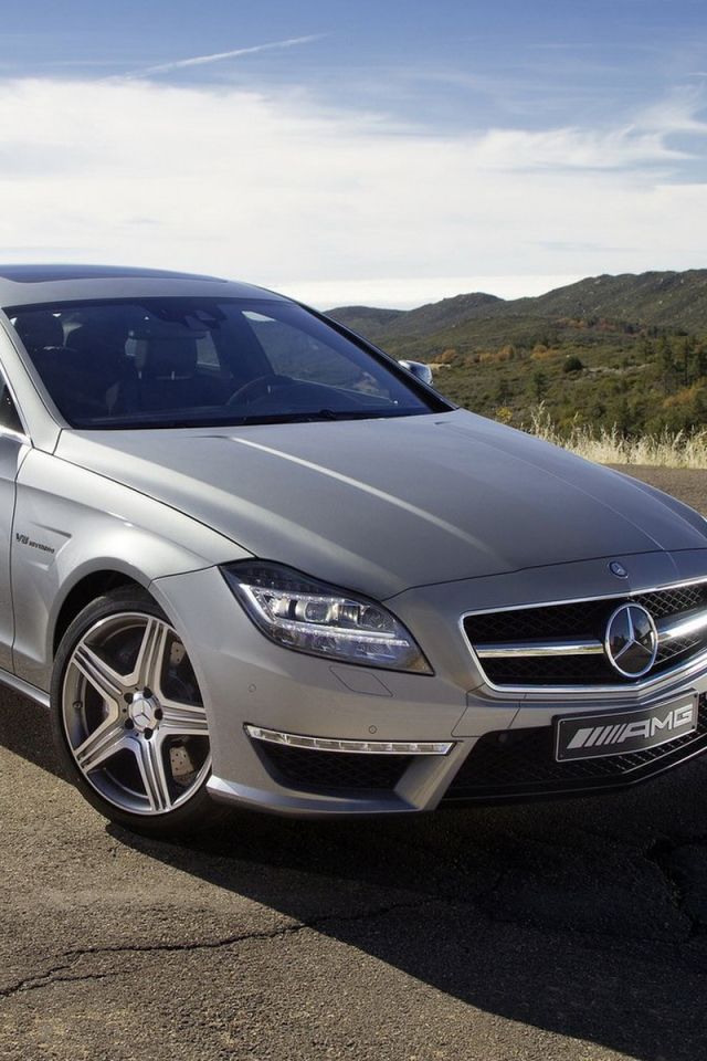 Mercedes-Benz-CLS63 AMG 2012