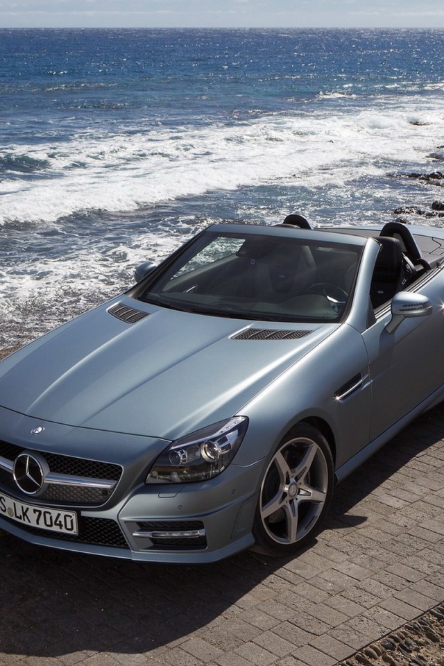 Mercedes-Benz-SLK350