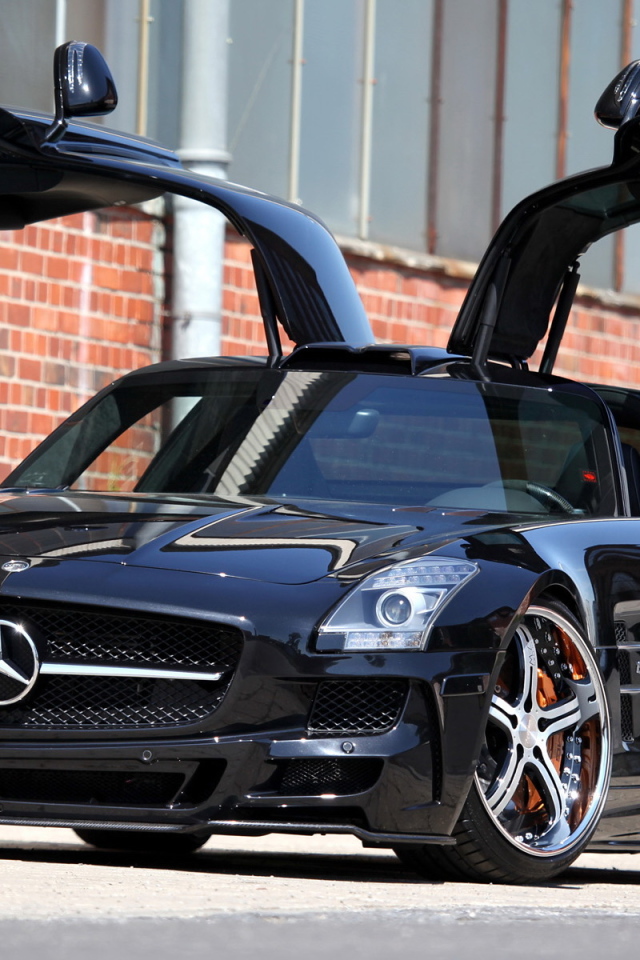 Mercedes-Benz-SLS-63-AMG