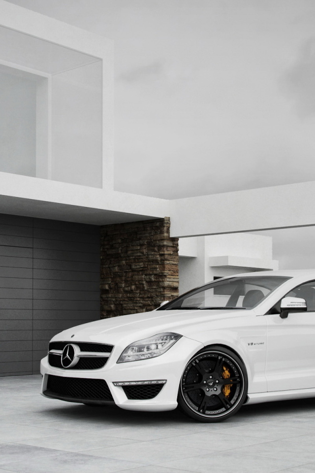 Mercedes-Benz CLS-63-AMG