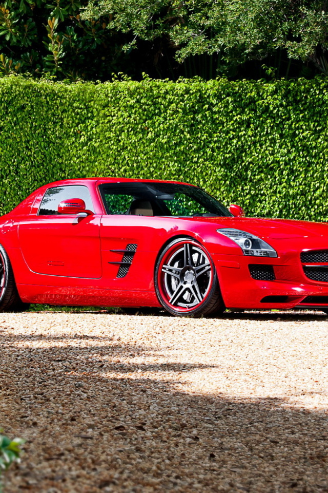 Mercedes Benz SLS