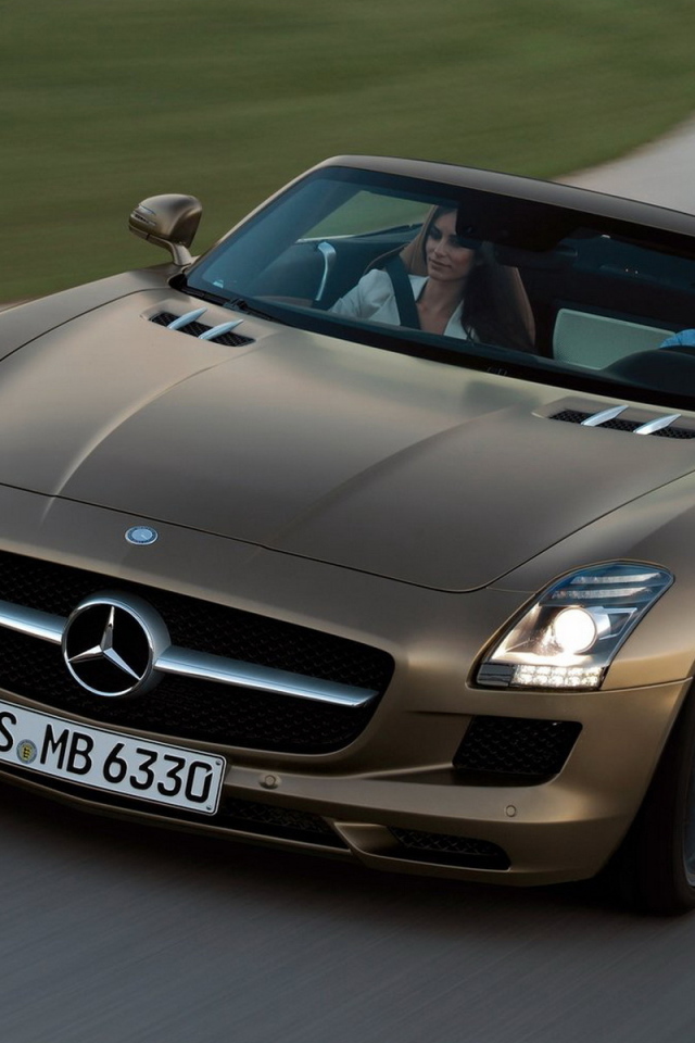 Mercedes Benz SLS AMG Roadster