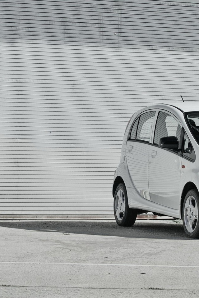 Mitsubishi-i-MiEV US Version