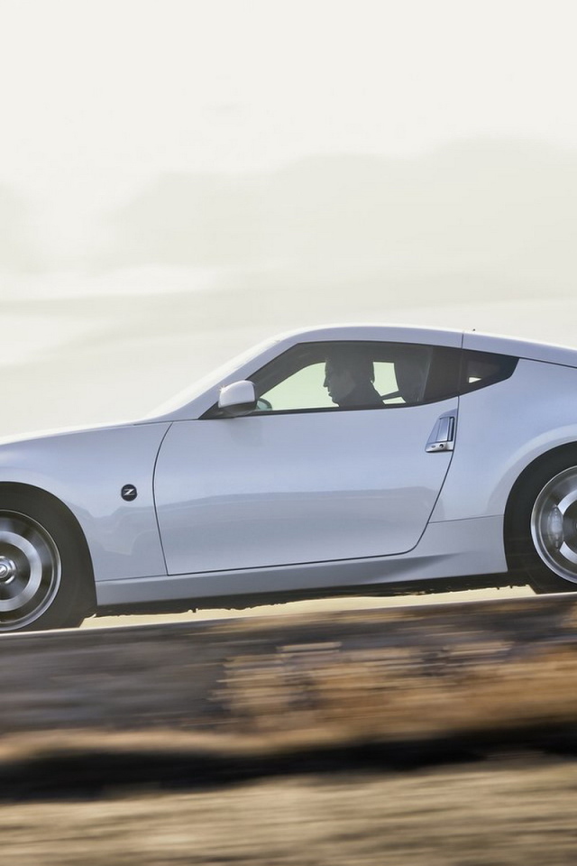 Nissan-370Z 2011