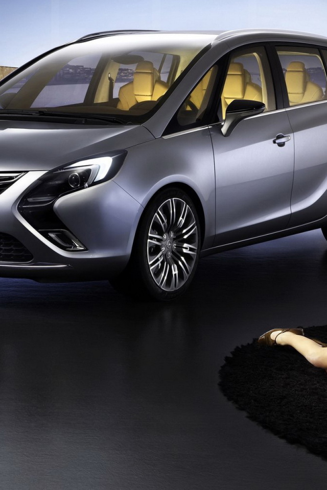 Opel-Zafira Tourer Concept