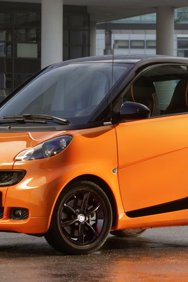 Smart fortwo Night Orange