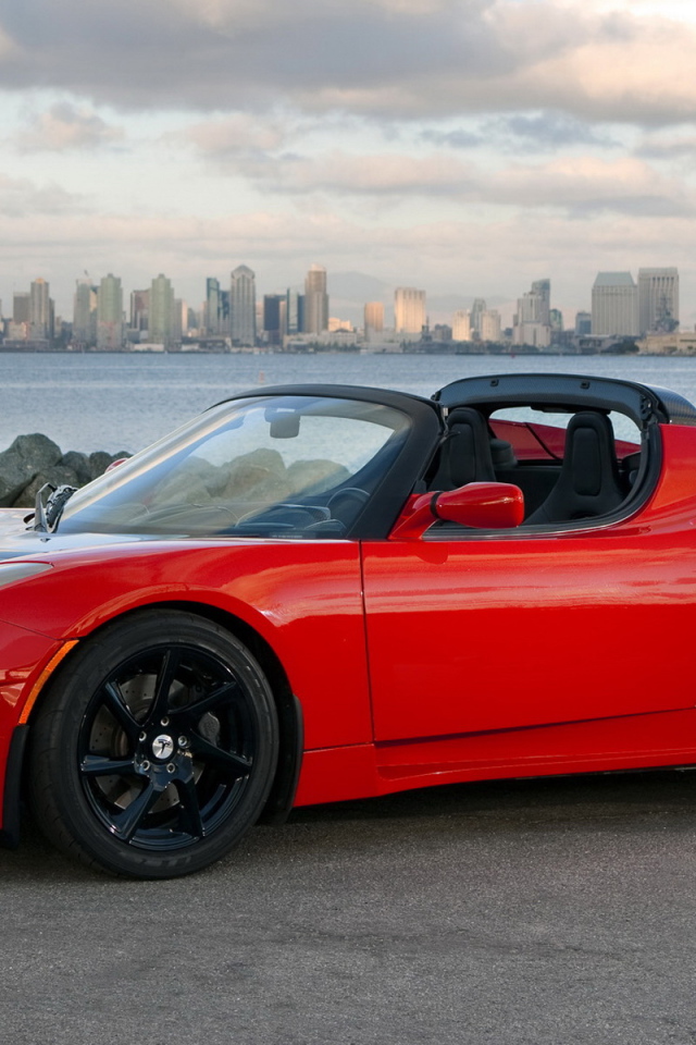 2011-Tesla-Roadster-2