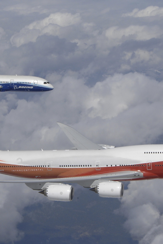 Boeing 747 and Boeing 787