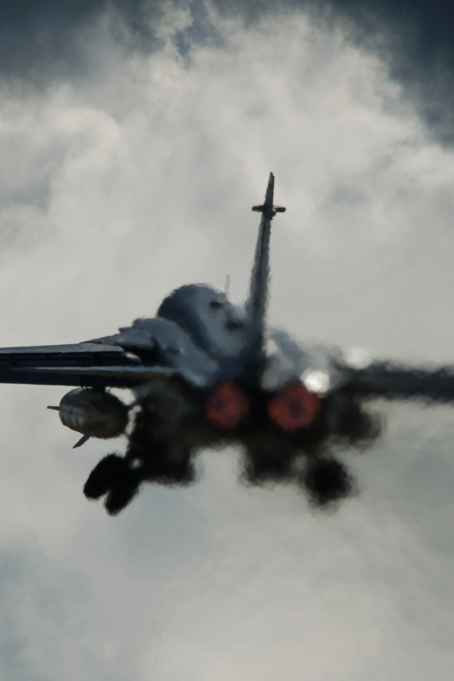 СУ-24 в облаках