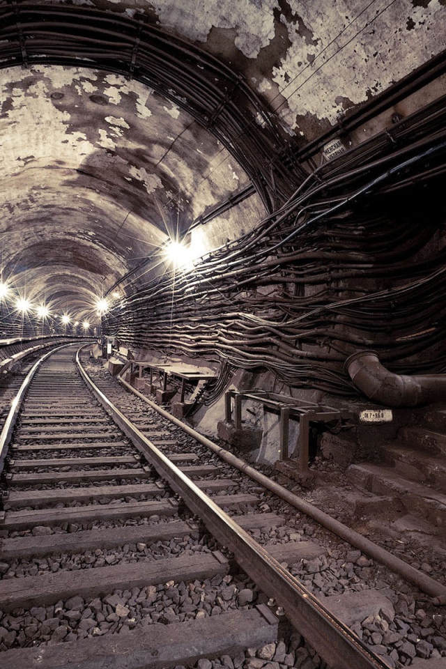 Метро 2 Москва