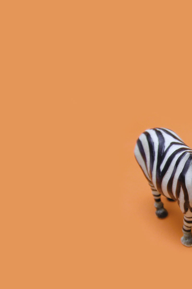 Игрушечная зебра