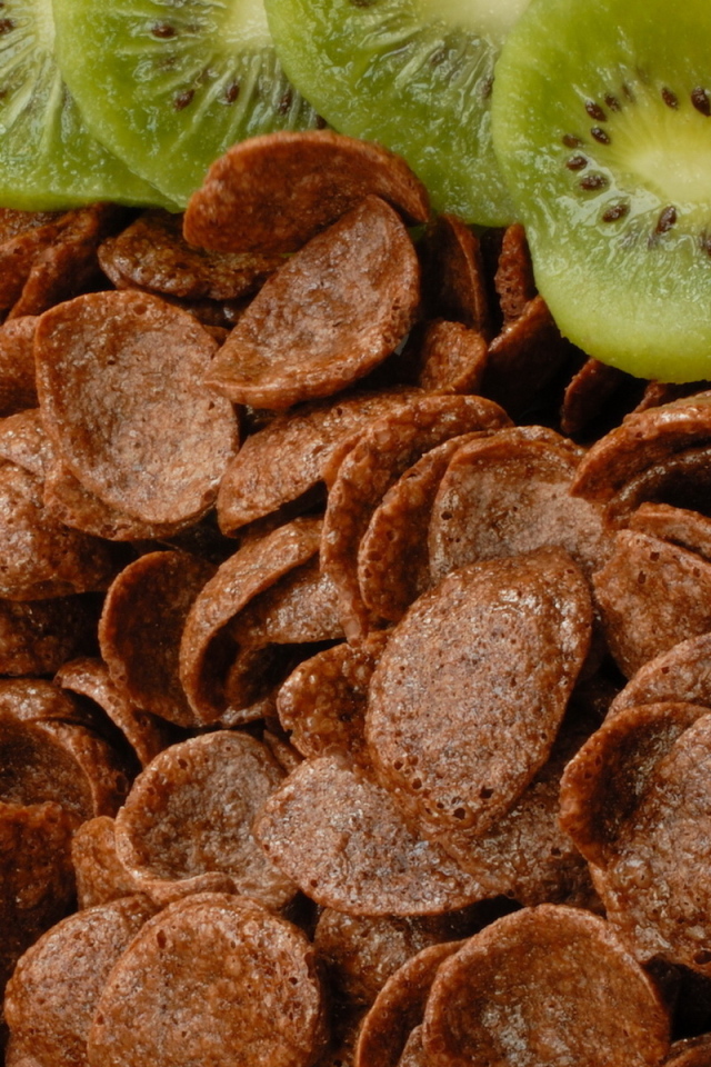 Шоколадные хлопья и фрукты