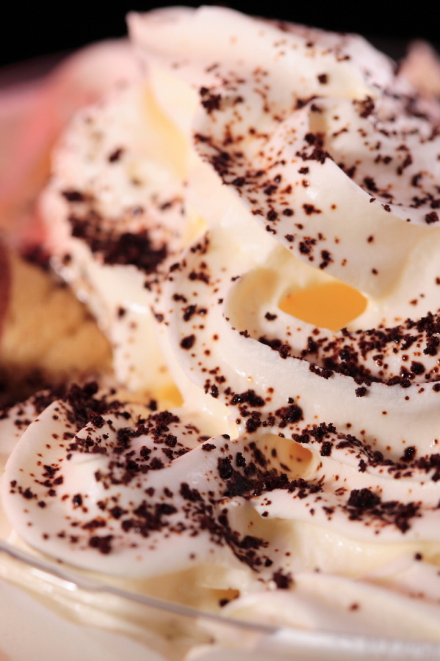 Мороженое с шоколадной крошкой