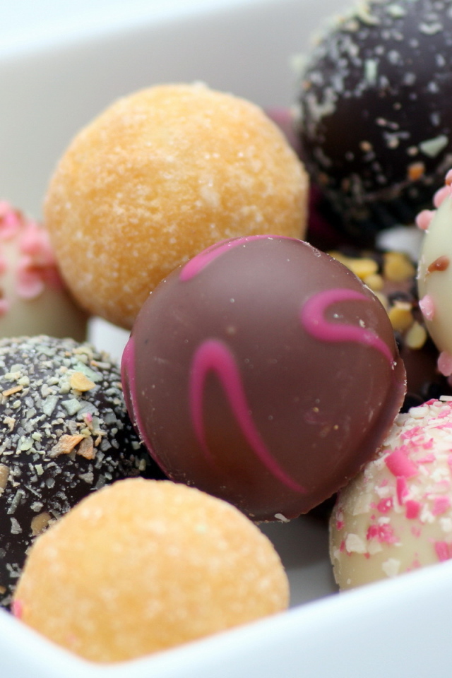 Разноцветные конфеты