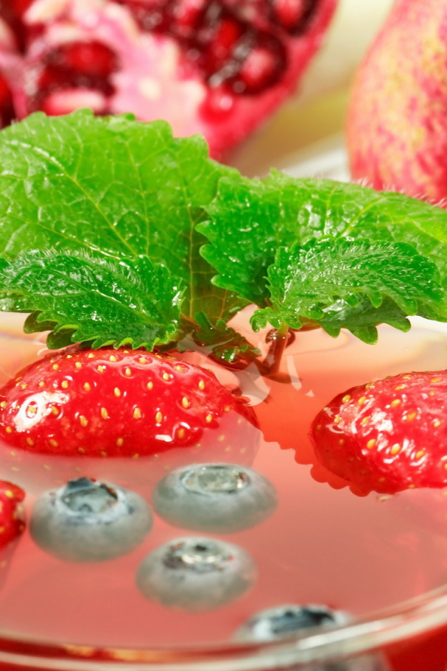 Ягодный напиток