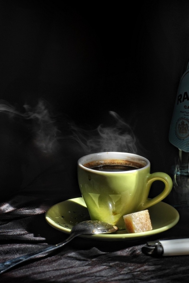 Кофе и минеральная вода