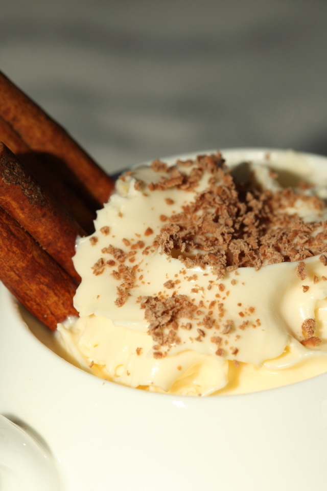 Чашка кофе с кремом