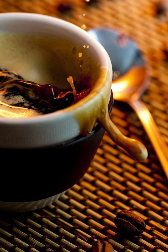 Чашка горячего кофе