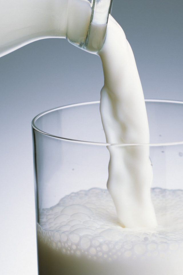 Стакан молока