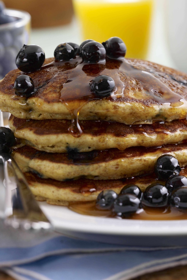 Блинчики с черникой Масленица