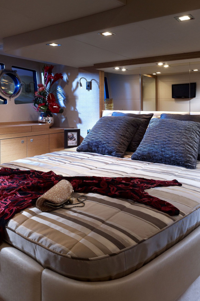 Каюта на яхте