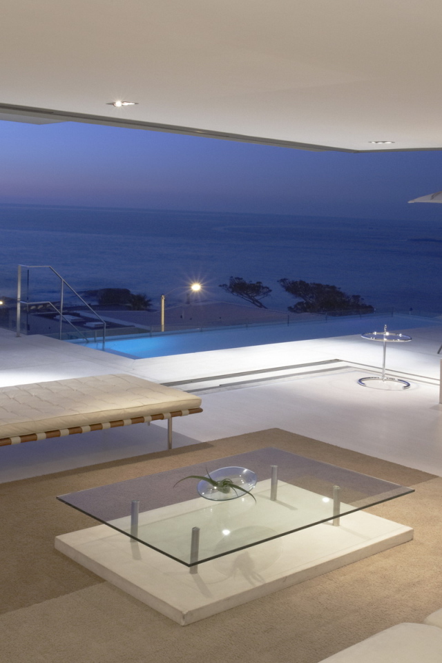 Комната с видом на море