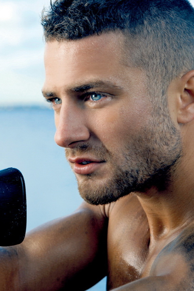 Мужчина с ружьем