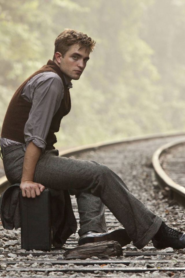 актер Роберт Патинсон (Robert Pattinson)