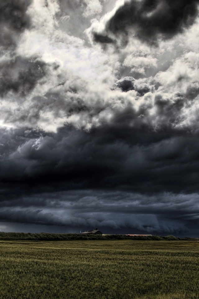 Грозовые тучи