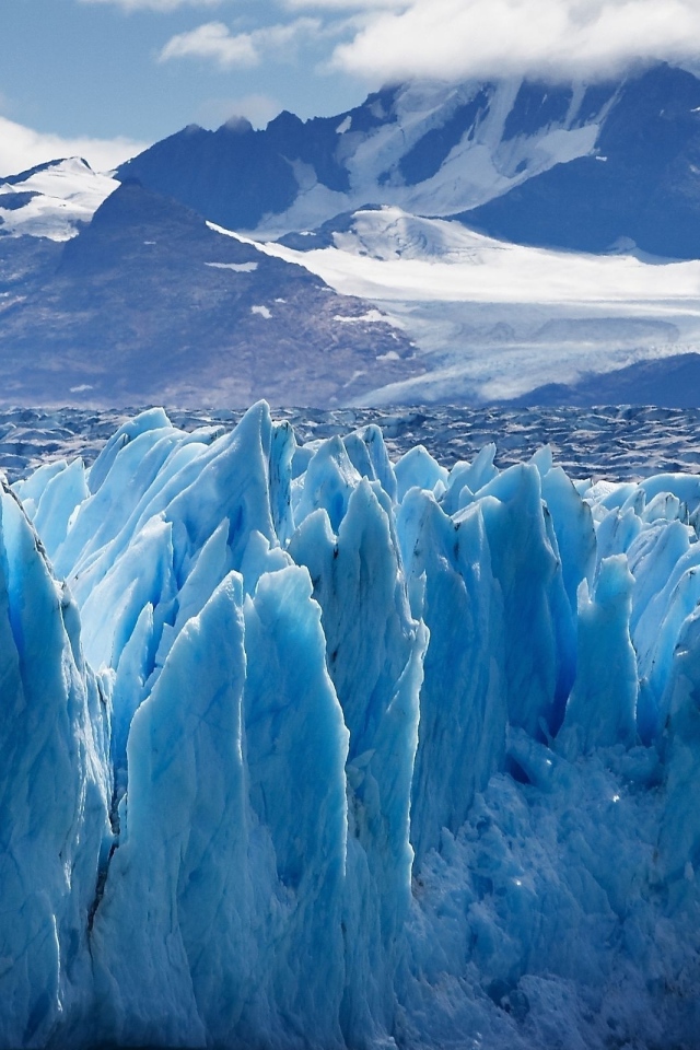 Лед и горы