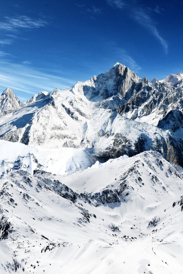 Горы и снег