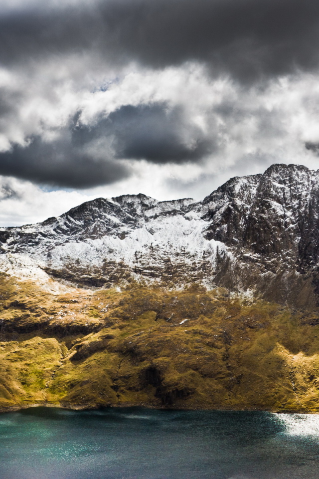 Горы под небом