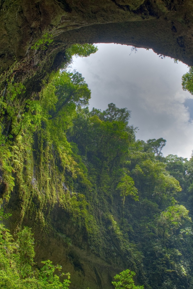 Каменная арка