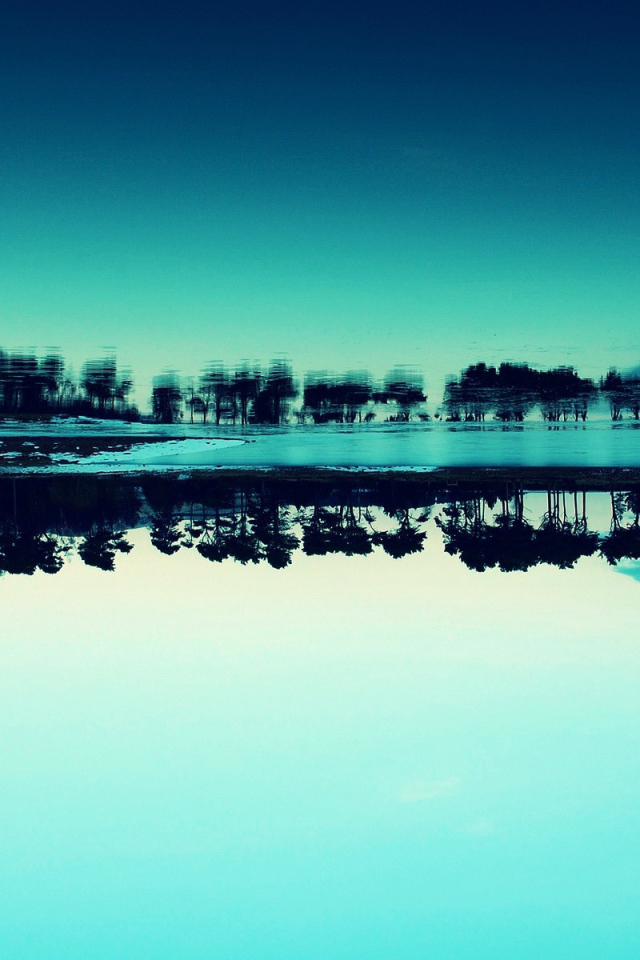 Голубое отражение