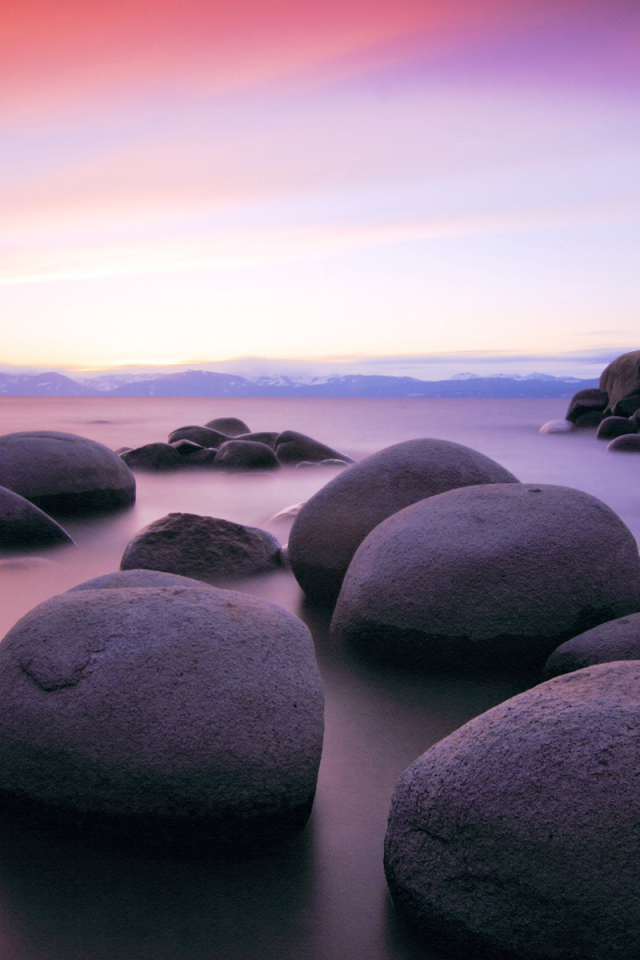 Большие камни