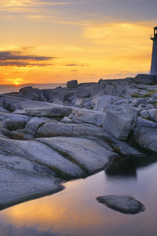 Одинокий маяк