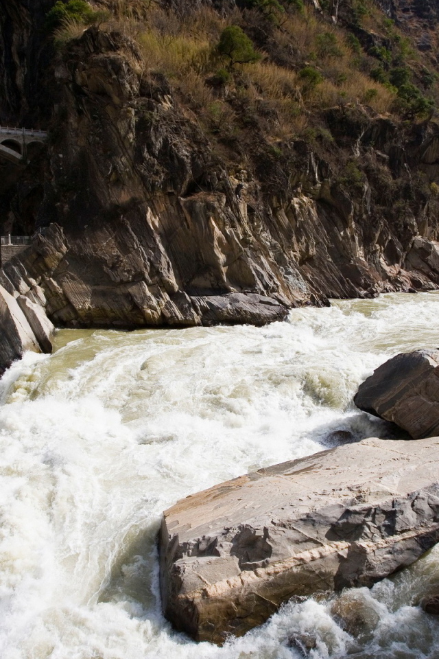 Речка в горах