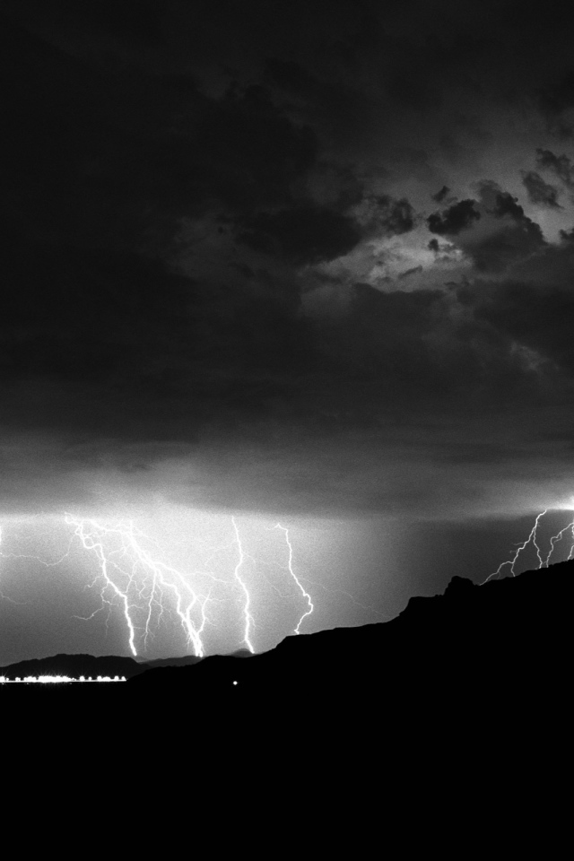 Гроза над городом