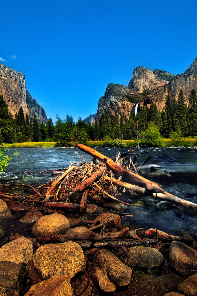 Горная река